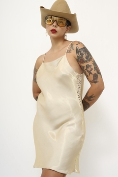 Imagem do Sleep Drees vintage dourado