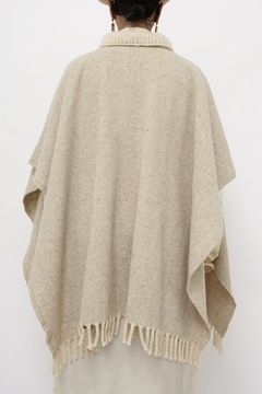 Poncho 100% lã creme