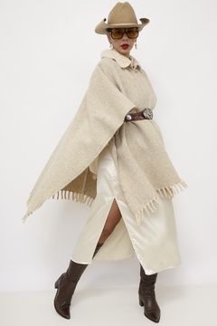 Poncho 100% lã creme - comprar online