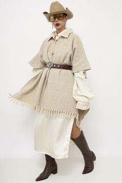 Poncho 100% lã creme - loja online