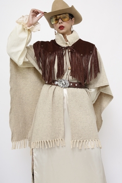 Poncho 100% lã creme - comprar online