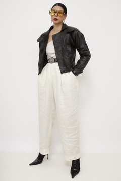 Jaqueta couro cropped forrada
