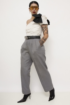 Calça cinza YSL alfaiataria vintage na internet