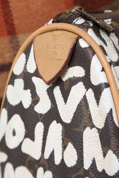 Bolsa LOUIS VUITTON SPEDDY NANO GRAFITTI REPLICA - Capichó Brechó