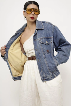 Jaqueta jeans azul forro amarelo