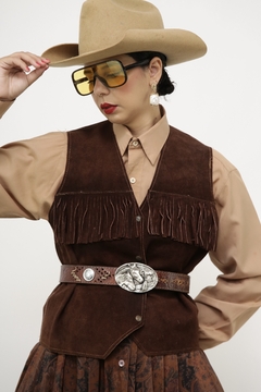 Colete franja marrom couro 70´s