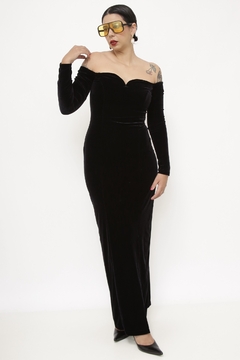 Vestido veludo longo decote coração vintage chic na internet