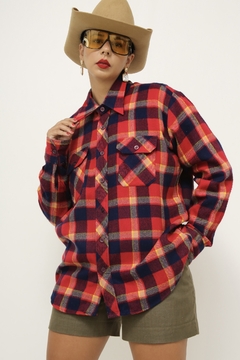 Camisa xadrez vermeha vintage na internet