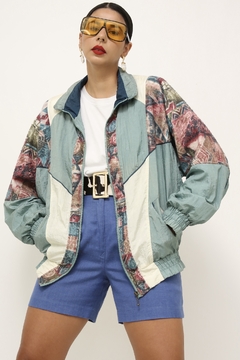 Jaqueta nylon bomber estampada