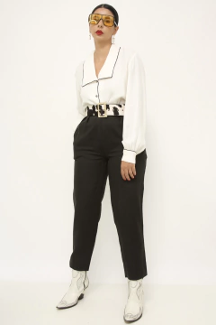 Imagem do Calça preta linho vintage cintura alta