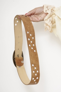 Cinto couro estrelas fivela oval - comprar online