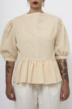 Camisa babados vintage bege - loja online