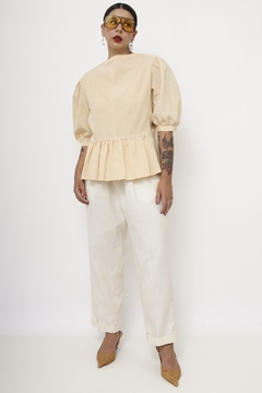 Camisa babados vintage bege