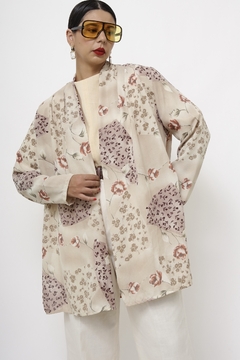 Cardigan flores marrom levinho