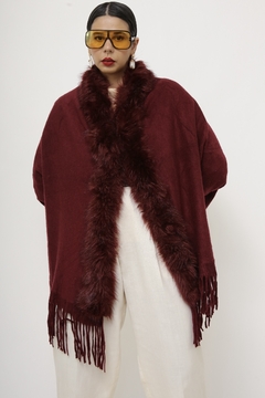 Poncho com gola pelucia vintage vintage - comprar online