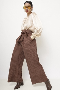 Calça xadrez vintage cintura alta na internet