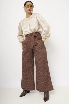 Calça xadrez vintage cintura alta na internet
