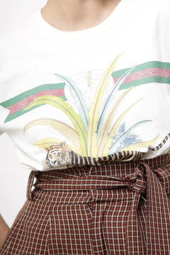 Camiseta GUCC! tigre sorrindo - comprar online