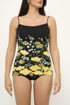 Maio preto flores vintage 70´s - loja online