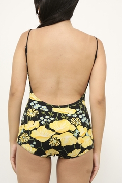 Maio preto flores vintage 70´s na internet