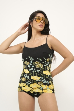 Maio preto flores vintage 70´s - Capichó Brechó