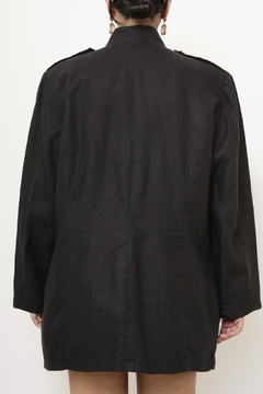 Blazer rami preto corte militar na internet