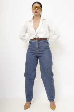 Calça jeans azul classica cintura alta - Capichó Brechó