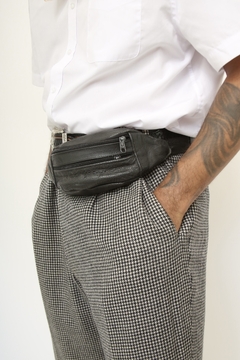 Pochete preta vintage couro classica - comprar online