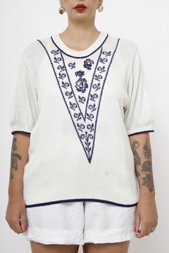 Pulover off white det azul - Capichó Brechó