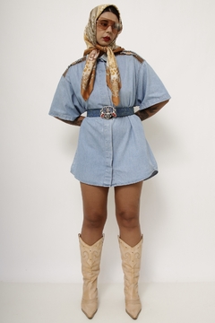 Camisa jeans recorte em couro vintage - comprar online