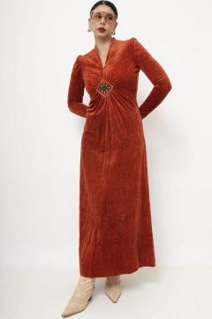 Vestido veludo longo bordado frente - loja online