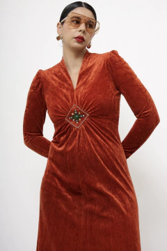 Vestido veludo longo bordado frente na internet