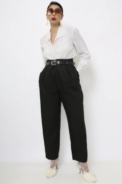 Cinto 100% couro YVES SAINT LAURENT - loja online