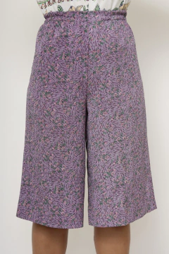 Bermuda roxa cintura alta na internet