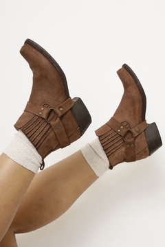 Bota marrom WRANGLER 38 na internet