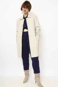 Casaco couro longo off white na internet