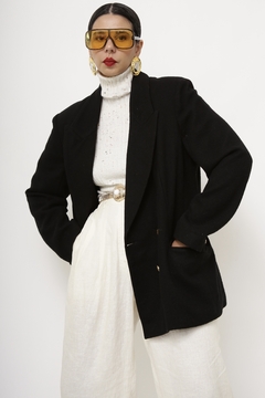 Blazer preto 100% lã b.dourado na internet