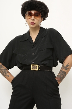 Camisa preta seda classica