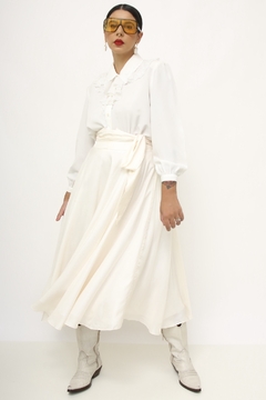 Saia midi Jane Fonseca off white na internet