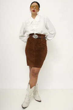 Saia 100% couro LE LIS BLANC - Capichó Brechó