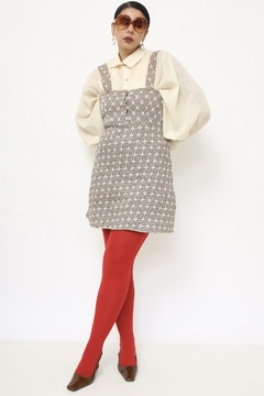 Vestido vintage estampado marrom na internet