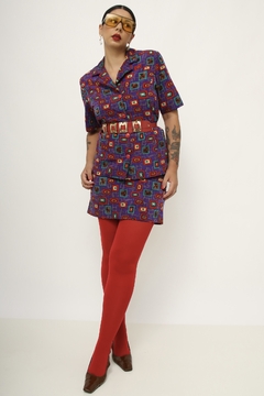 Conjunto roxo camisa + saia estampa bichos - comprar online
