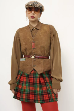 Colete couro com cetim HD na internet