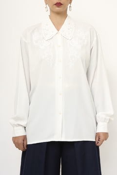 Imagem do Camisa branca renda gola vintage