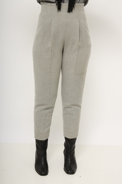 Conjunto cinza CALÇA + BLAZER na internet