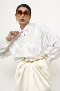 Camisa poliester flores vintage branca - comprar online