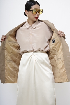 Blazer bege textura vintage na internet