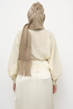 Gorro de lã com cachecol - Capichó Brechó