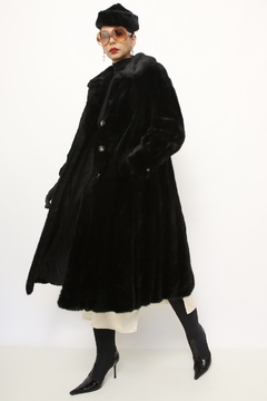 Casaco preto pelo longo vintage sintetico na internet