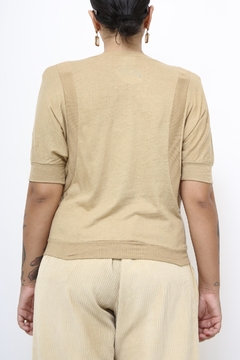 Blusa bege ombreira vintage - loja online